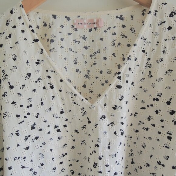 Traffic People White & Black Embroidered Mollie Blouse L - Picture 3 of 8